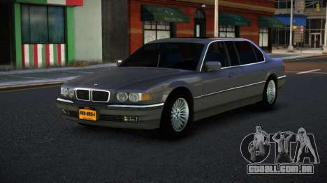 BMW 750iL Woti para GTA 4