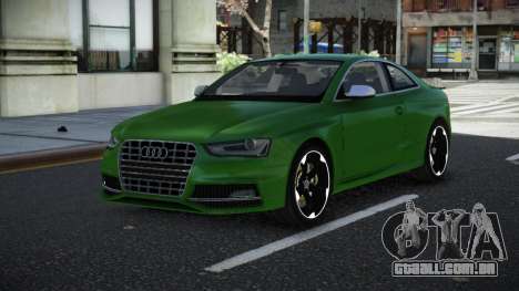 Audi RS4 Qaije para GTA 4