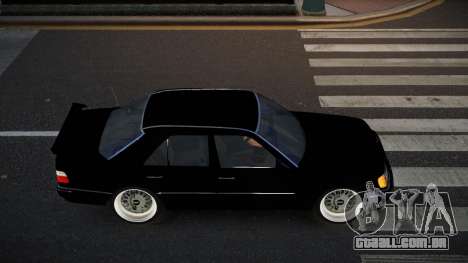 Mercedes-Benz E500 Bepu para GTA 4