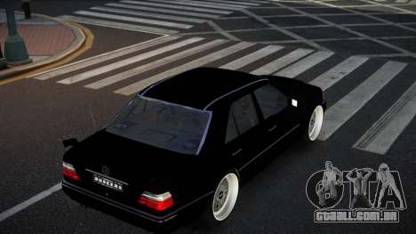 Mercedes-Benz E500 Bepu para GTA 4