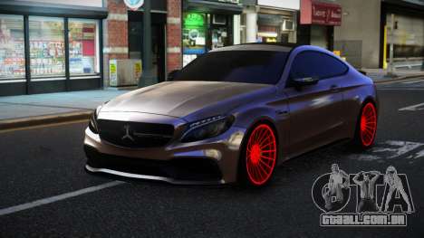 Mercedes-Benz C63S AMG Qoyihi para GTA 4