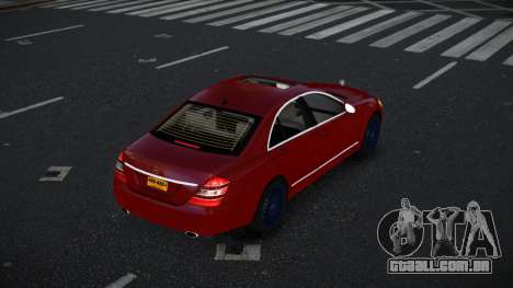 Mercedes-Benz W221 Vihcom para GTA 4