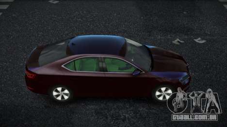 Skoda Superb Iriw para GTA 4