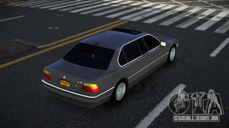 BMW 750iL Woti para GTA 4