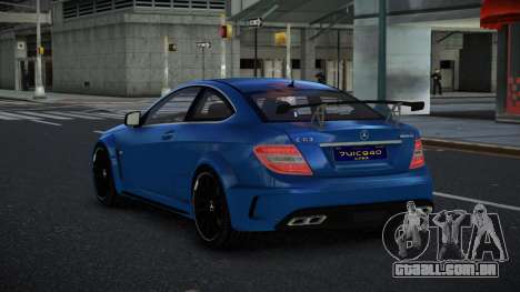 Mercedes-Benz C63 AMG Huumi para GTA 4