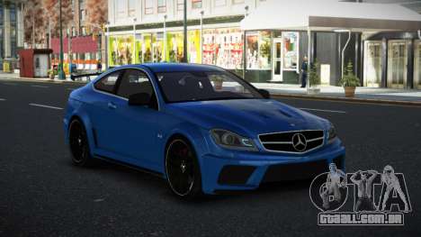 Mercedes-Benz C63 AMG Huumi para GTA 4