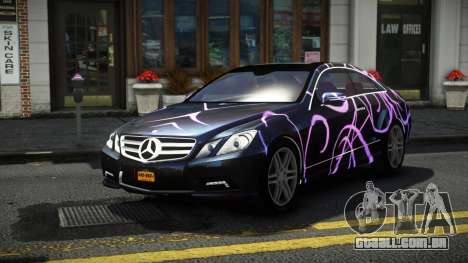 Mercedes-Benz E500 Stinre S9 para GTA 4