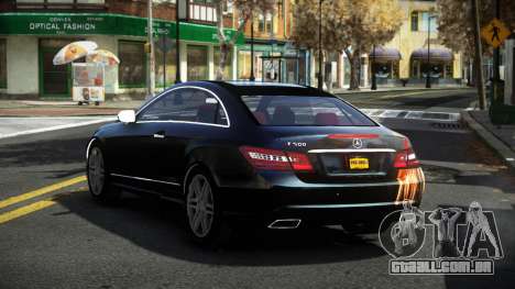 Mercedes-Benz E500 Stinre S6 para GTA 4