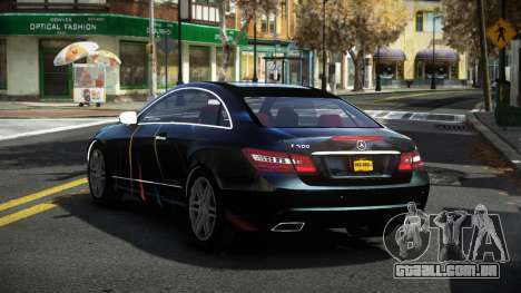 Mercedes-Benz E500 Stinre S12 para GTA 4