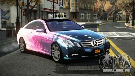 Mercedes-Benz E500 Stinre S2 para GTA 4