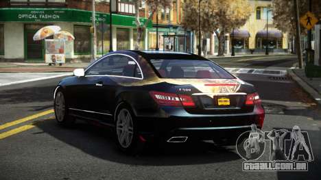 Mercedes-Benz E500 Stinre S10 para GTA 4