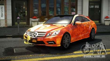 Mercedes-Benz E500 Stinre S3 para GTA 4