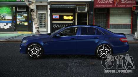 Mercedes-Benz E63 AMG Juovi para GTA 4