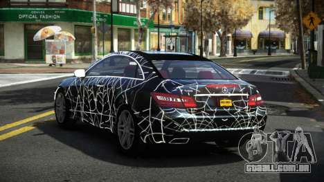 Mercedes-Benz E500 Stinre S5 para GTA 4