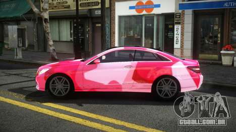Mercedes-Benz E500 Stinre S4 para GTA 4