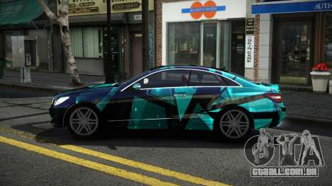 Mercedes-Benz E500 Stinre S13 para GTA 4
