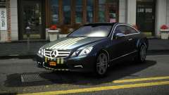 Mercedes-Benz E500 Stinre S11 para GTA 4